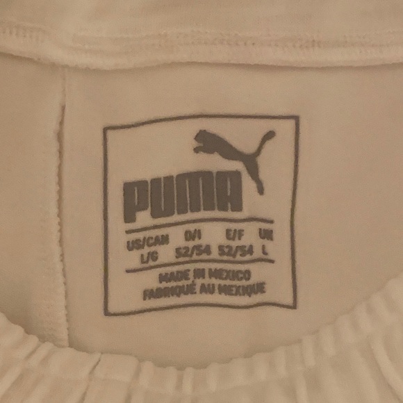 Puma White Shorts (size - mens large) - Picture 2 of 2